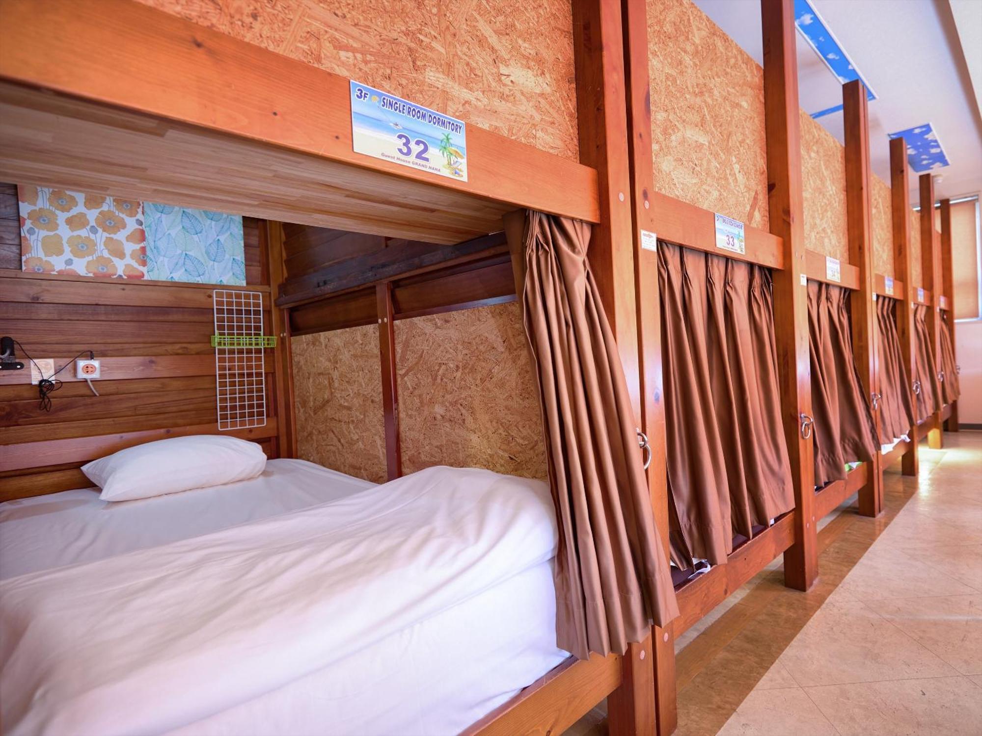 Guest House Grand Наха Экстерьер фото