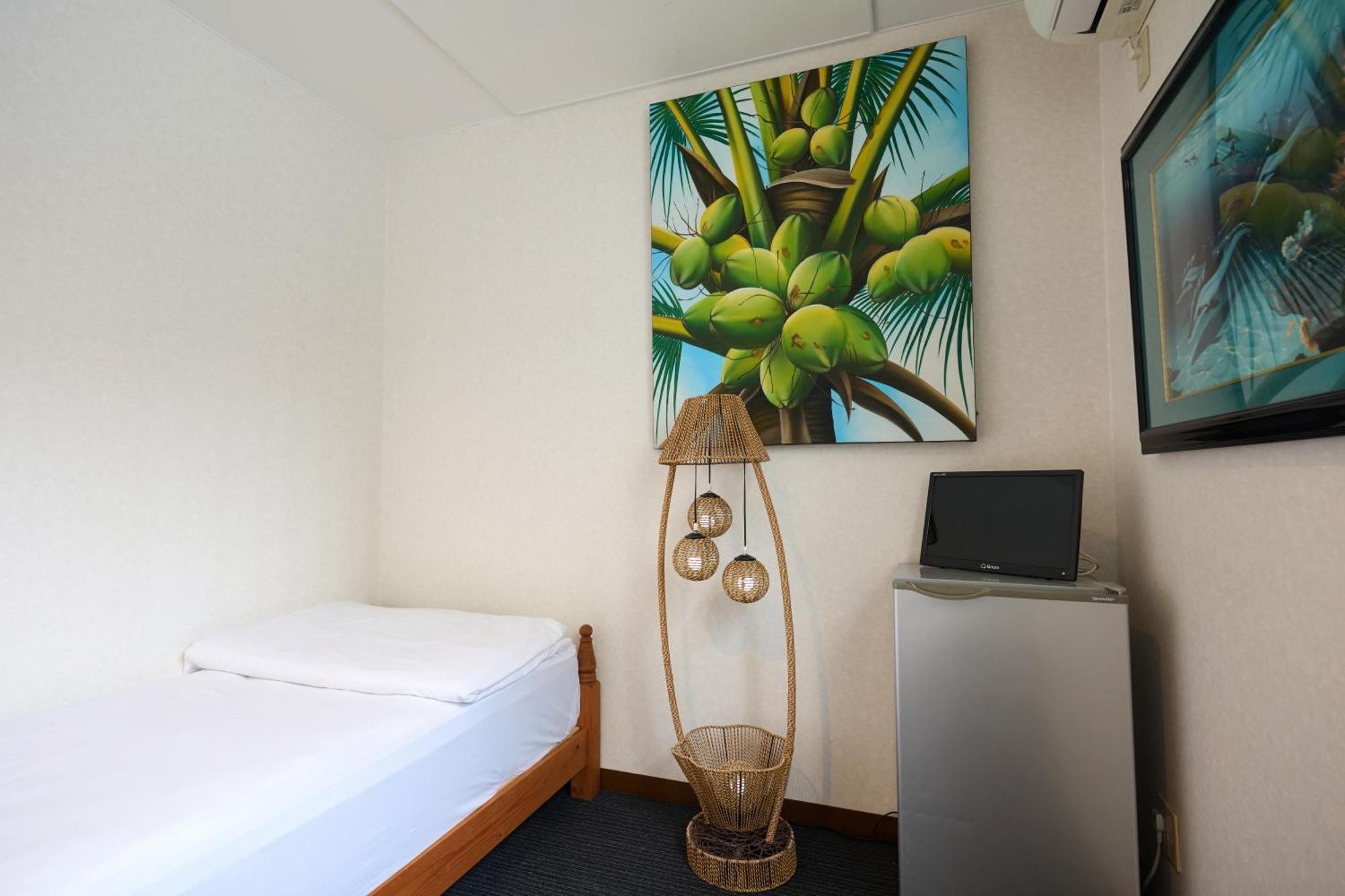 Guest House Grand Наха Экстерьер фото